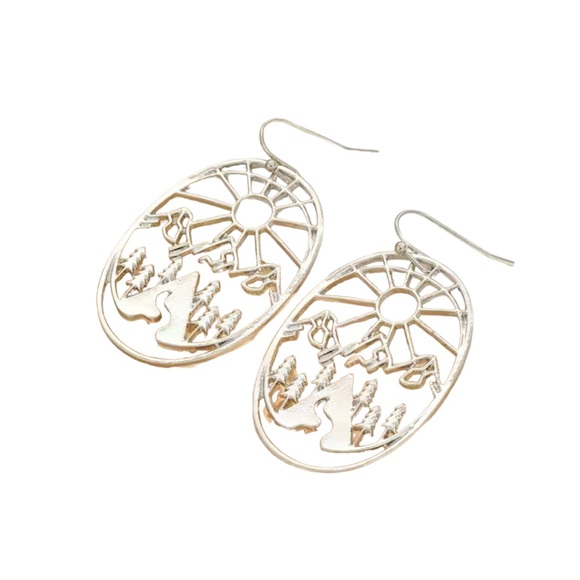 Boho Hollow Cut Metal Oval Mountain Scene Drop Earrings - Picture 4 of 6